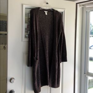 Cozy oversized cardigan!
